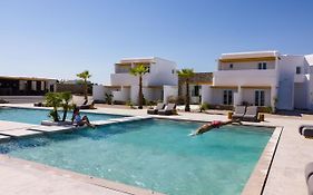 Adama Mykonos Boutique Hotel  4*